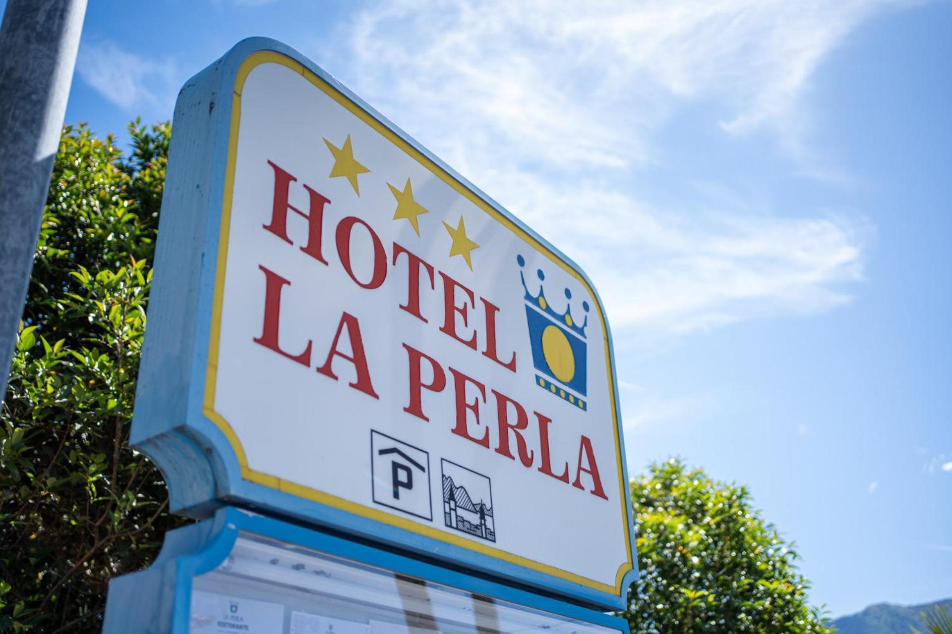 Easy Stay By Hotel La Perla 아스꼬나 외부 사진