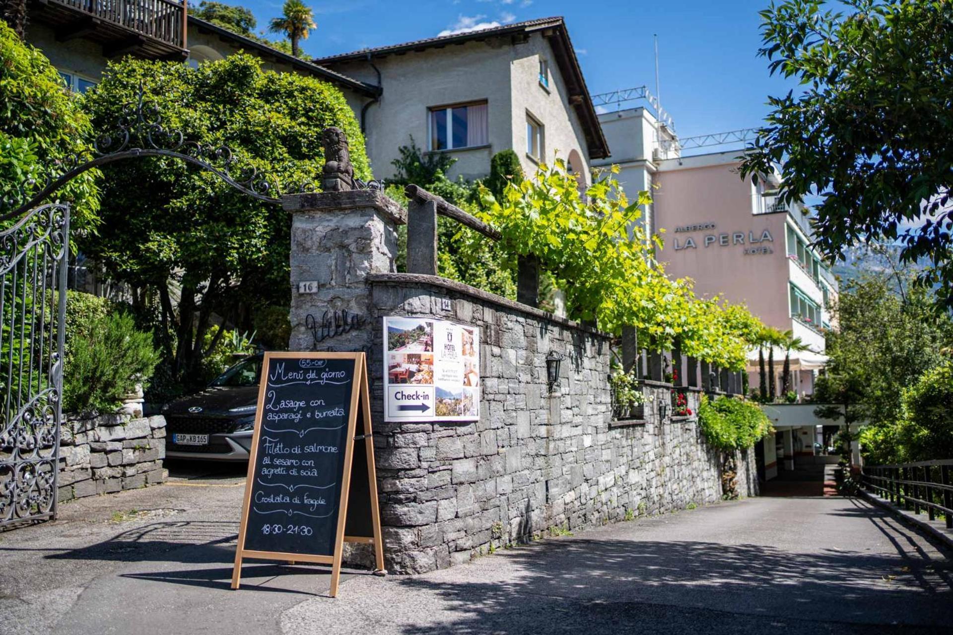 Easy Stay By Hotel La Perla 아스꼬나 외부 사진